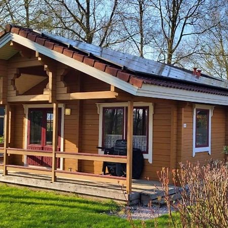 Wellness Bungalow Uppsala Gramsbergen Esterno foto